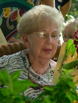 Lorraine Kromschroeder